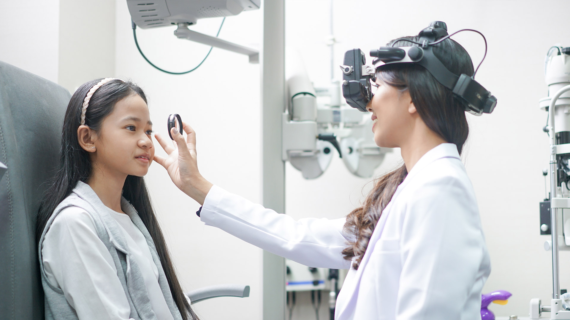 Pengobatan Strabismus di KMN Eyecare